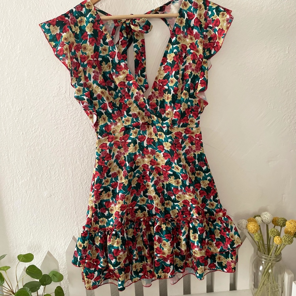 Mini backless dress